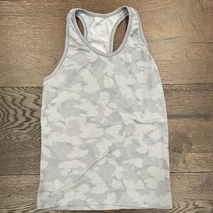 BUNDLE Athleta tank tops